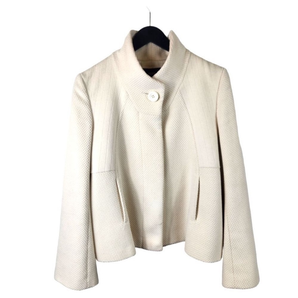 Reiss Angora Wool Ivory Cream Soft Girl Coat Size Large Pleated Peacoat Swing